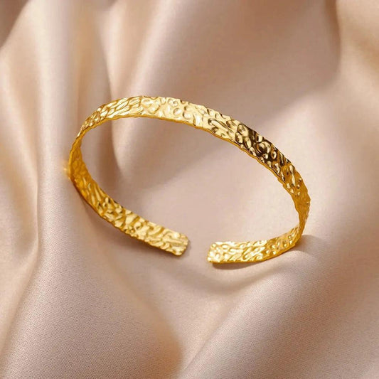 PULSEIRA HAMMERED GOLD®